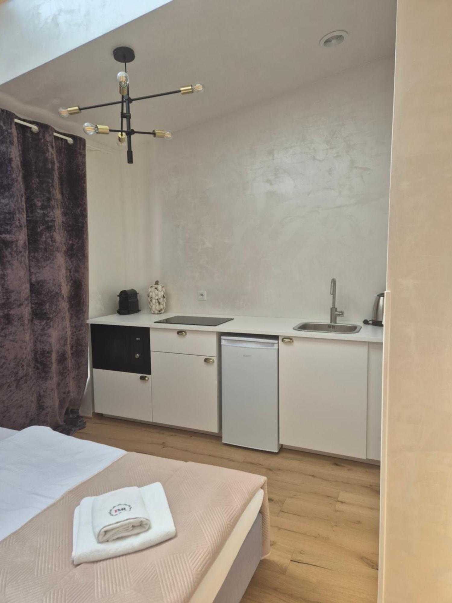 Aparthotel Miodowa 25 Krakow Ngoại thất bức ảnh